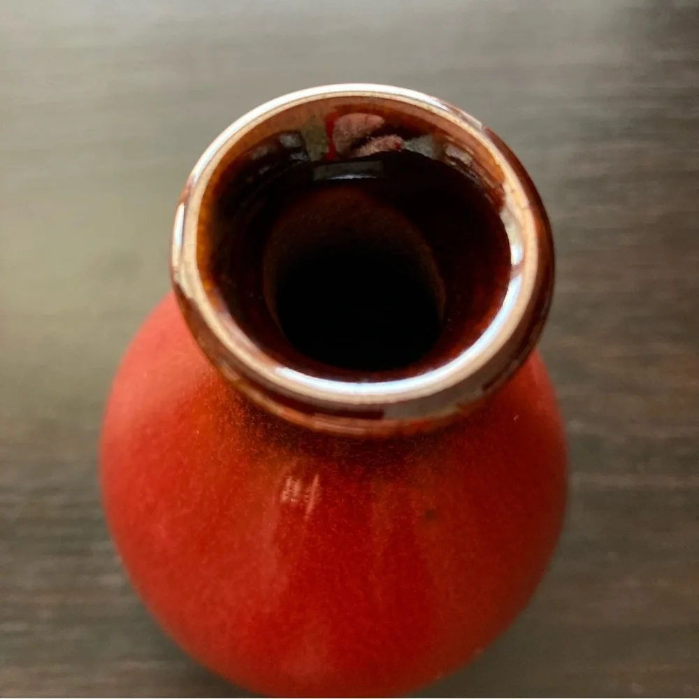 NWT Oxblood Red Bud Vase Speckled Glaze Ceramic 4.5